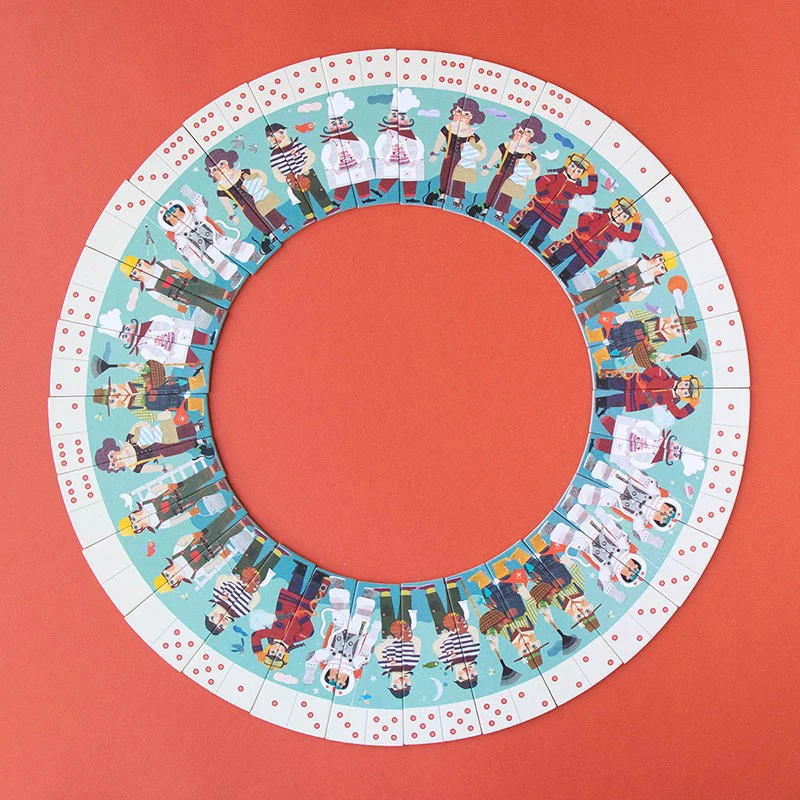 Circular domino