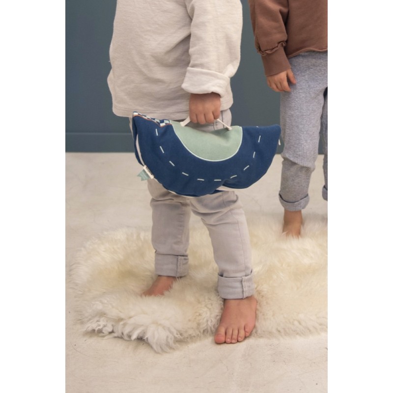 Puppet world M - Race Mr. Crocodile